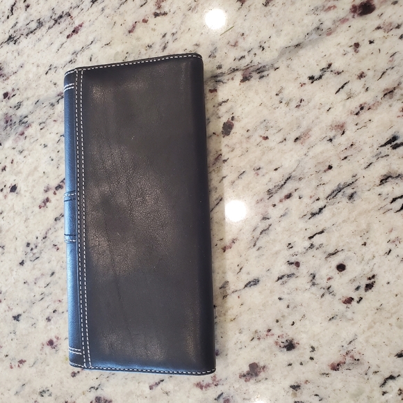 Coach purse and matching wallet - Picture 14 of 14